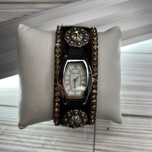 Ann N Eve Western watch